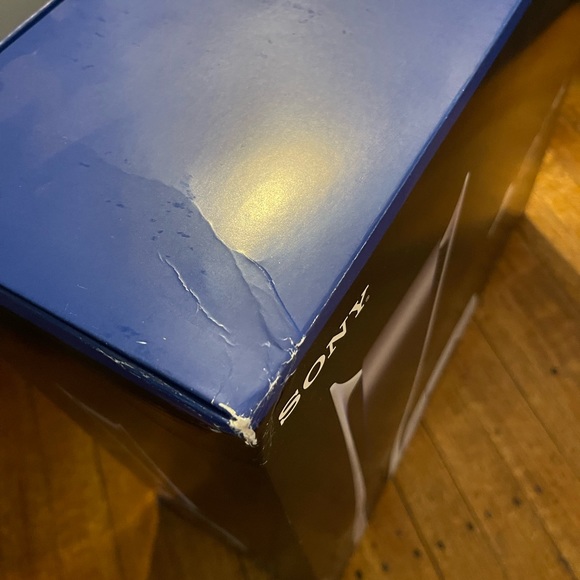 PlayStation 5 Digital Edition - Picture 7 of 14